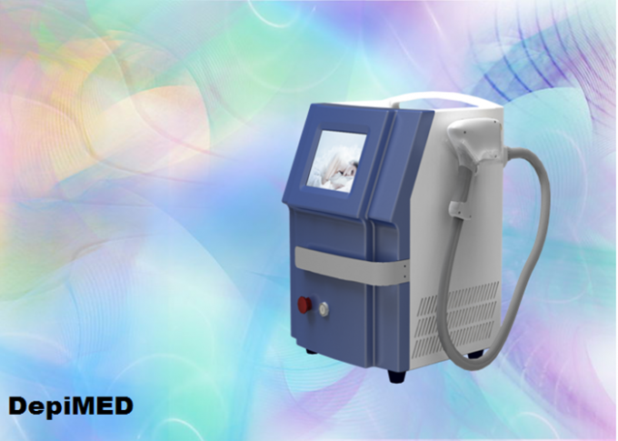 Macchina multifunzionale Fluence regolabile di depilazione del laser a diodi di ringiovanimento